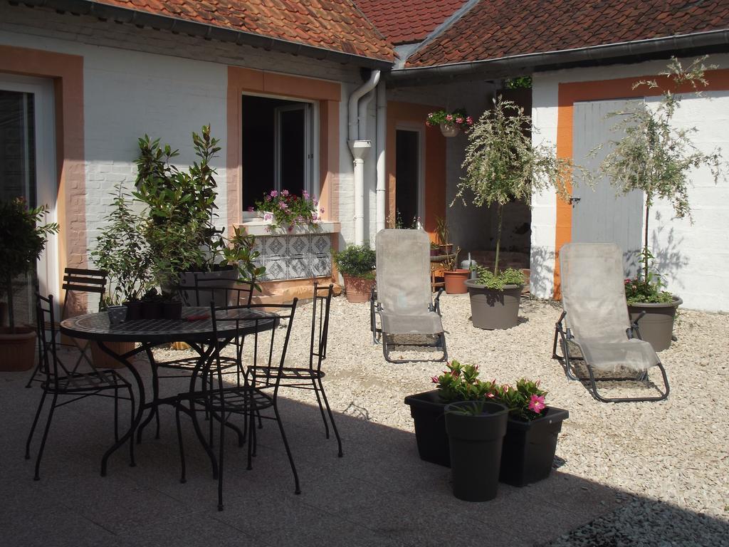 Wastine Buigny-Saint-Maclou Exterior foto